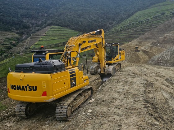 Komatsu PC 170 LC - 11